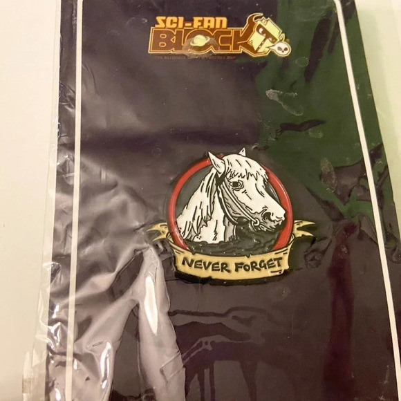 Sci Fan Block The Never Ending Story Artax Enamel Pin Double Backing - Picture 3 of 9